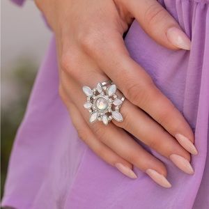 This is a full set called